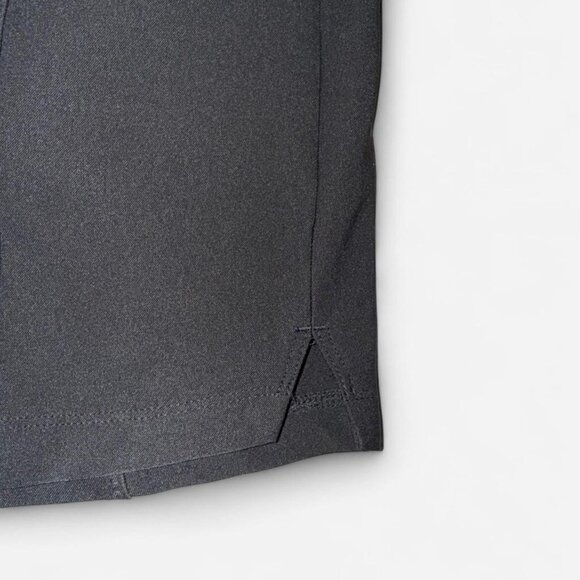 Adidas Women's Ultimate365 Solid Golf Skort. Size Small - Picture 4 of 6